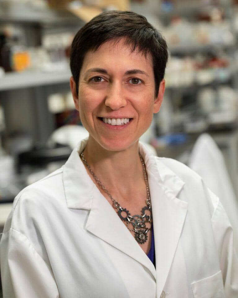 Dr. Carmela Tartaglia